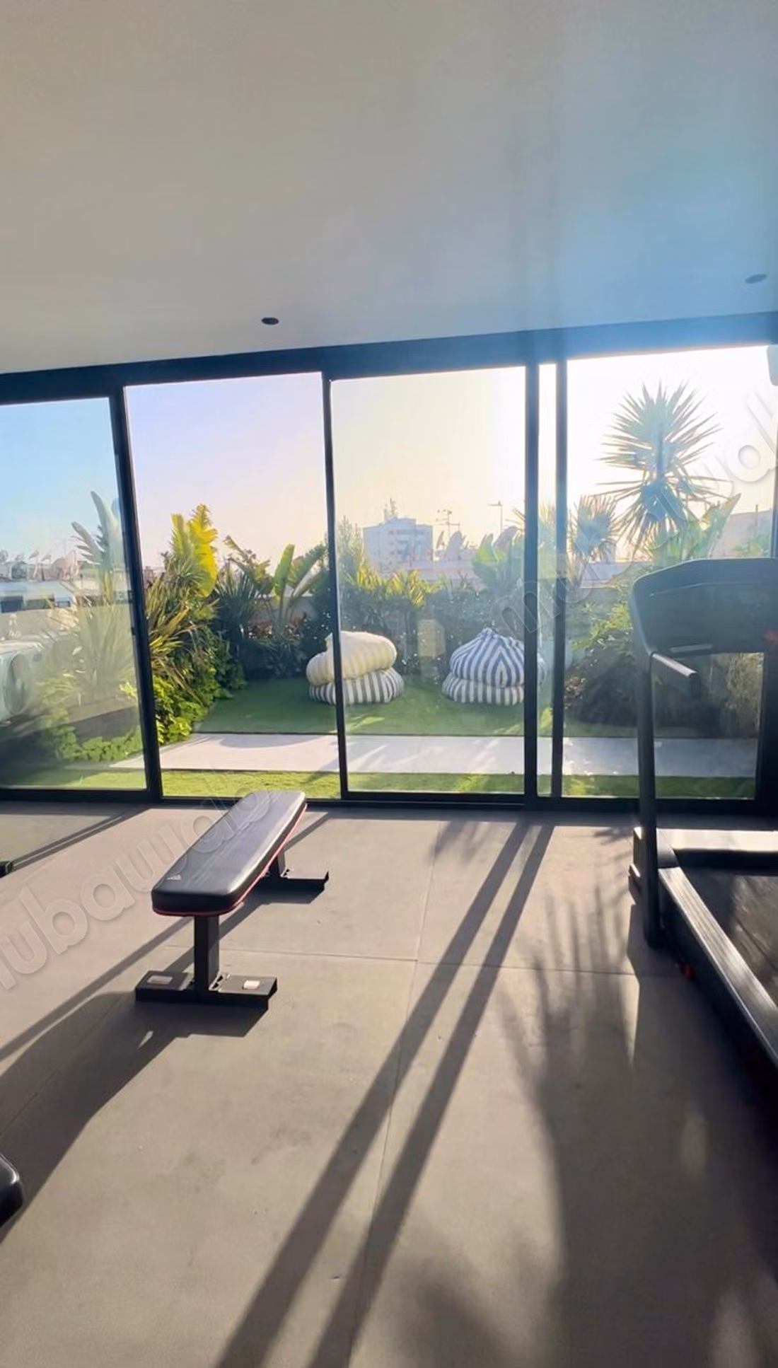 Superbe appartement meublé – Rooftop & Gym