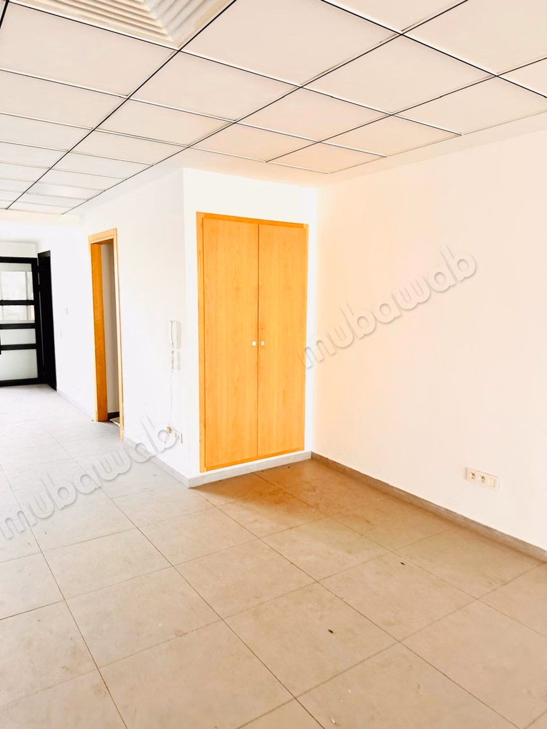 À louer – plateau de bureau de 112 m² avec parking