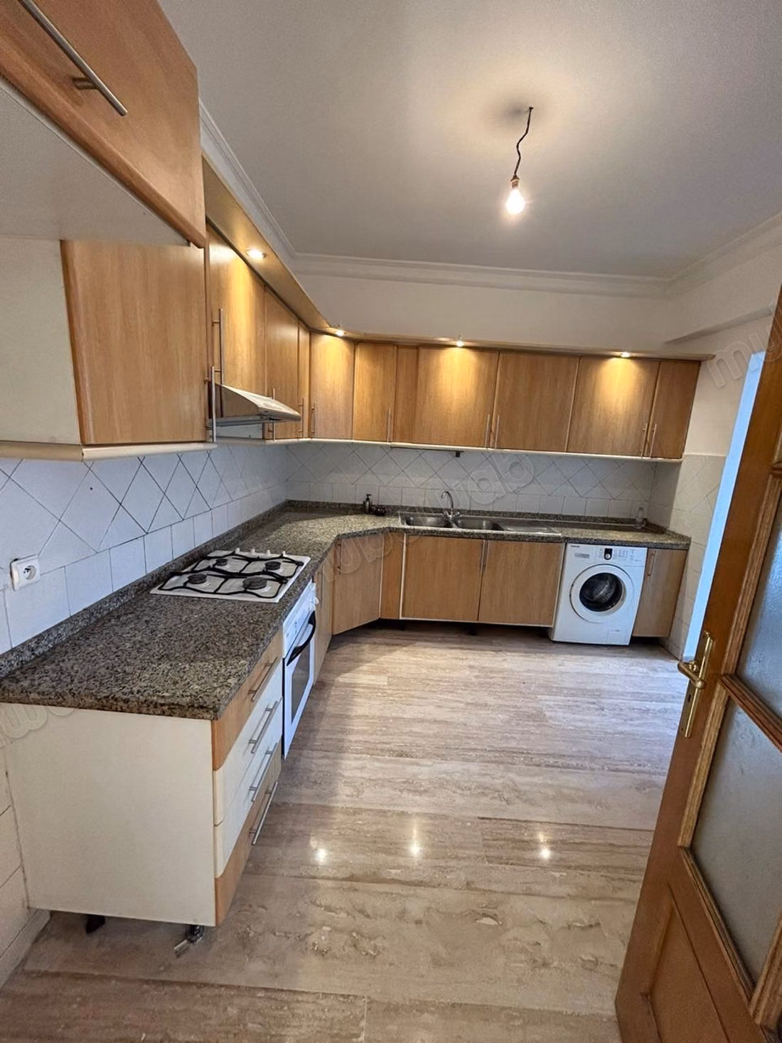 À louer appartement 3ch sur bd d'anfa