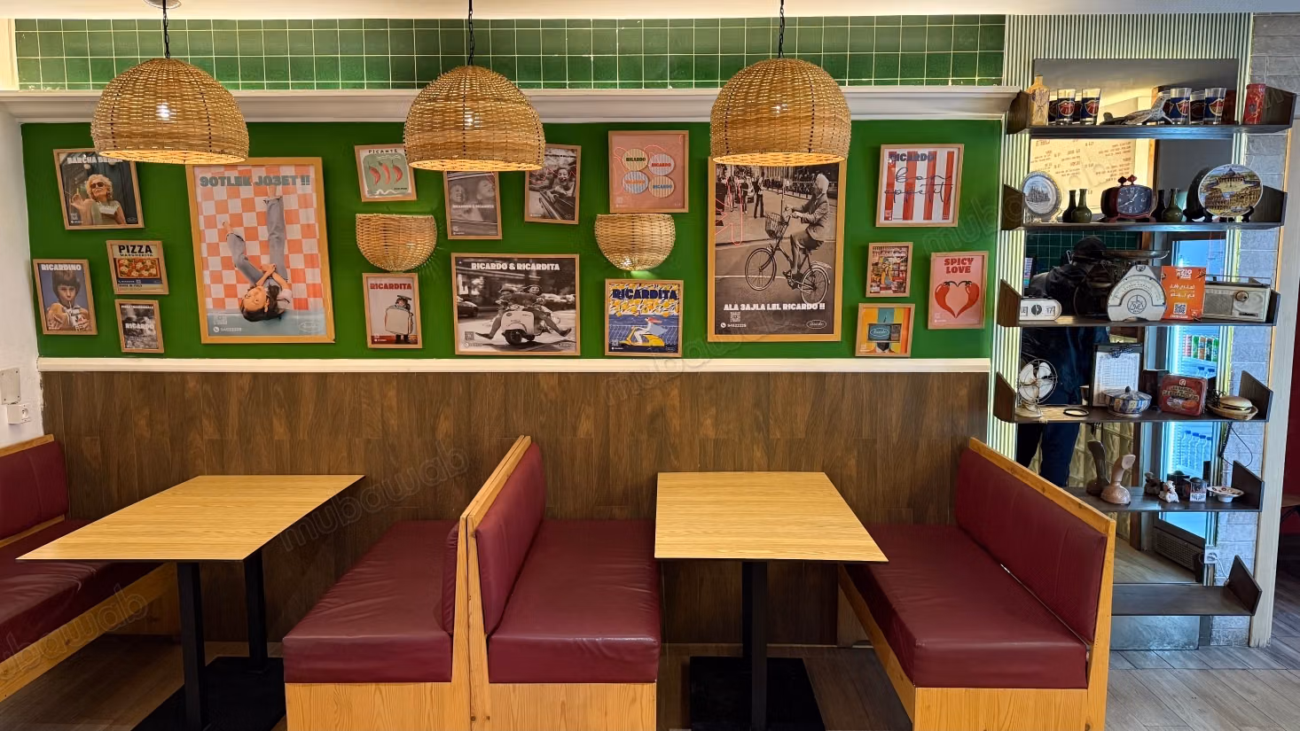 À céder: restaurant ricardo à ennasr 2 – emplacement premium
