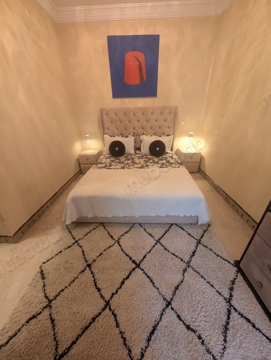 2-bedroom apartment, prime location