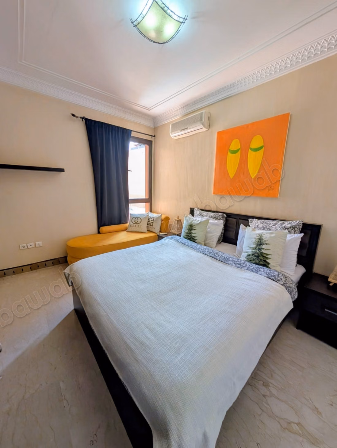 2-bedroom apartment, prime location