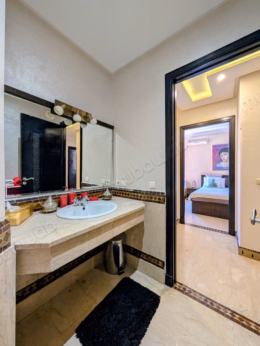 2-bedroom apartment, prime location