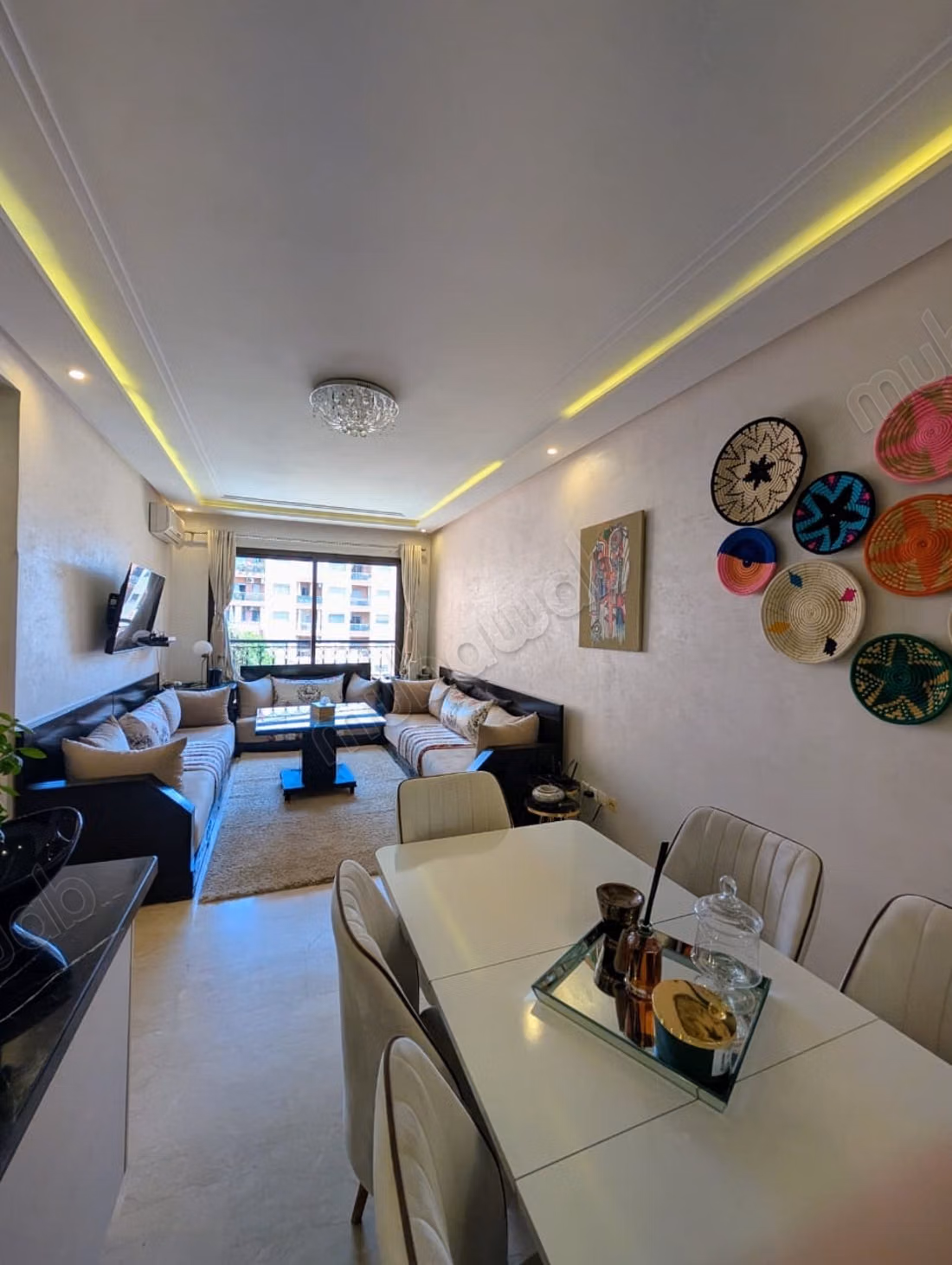 2-bedroom apartment, prime location