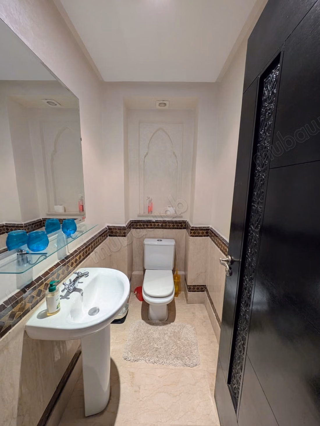 2-bedroom apartment, prime location