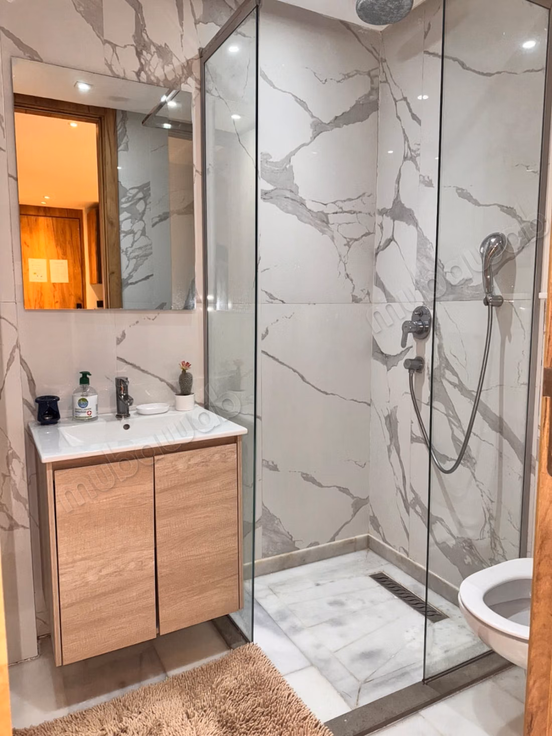 2 chambres disponible en sous location