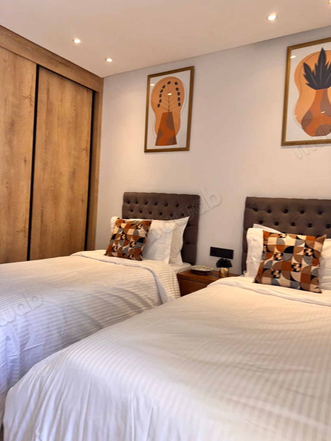 2 chambres disponible en sous location