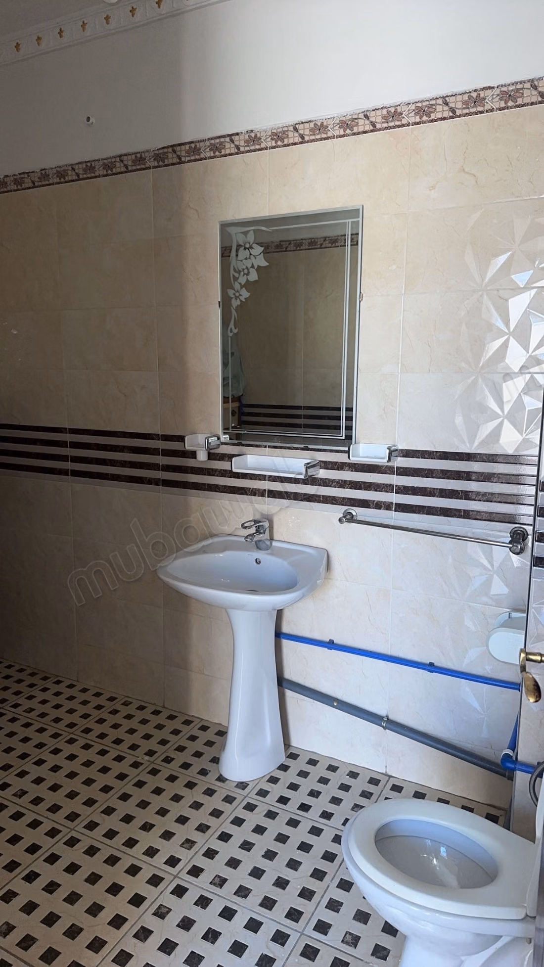 Maison à l'achat à Béni Mellal. 3 pièces