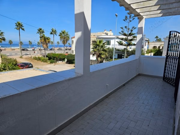 Loue villa meublee bord de mer