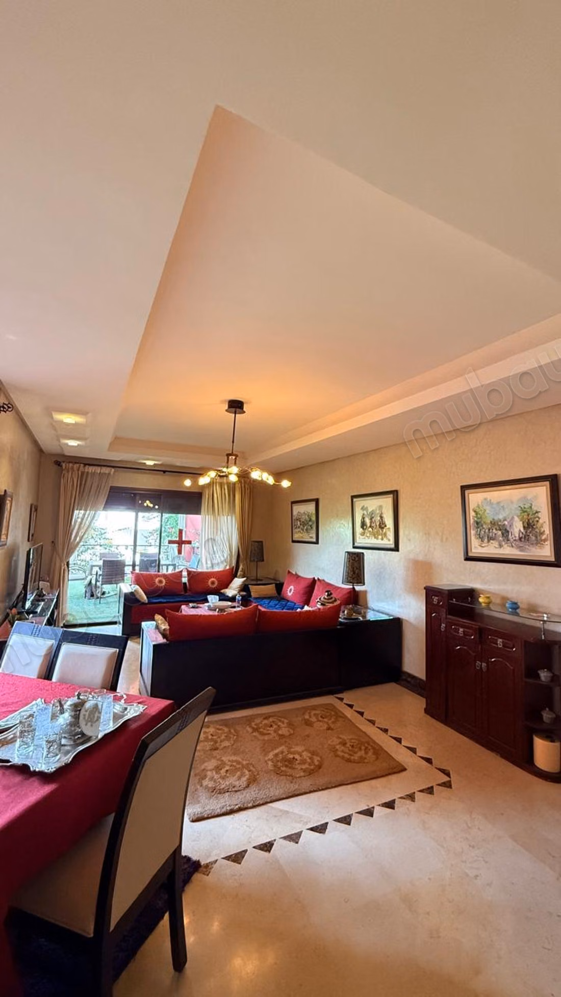 Venta de un bonito apartamento en la Ruta Amizmiz. Superficie 155 m². Bien amueblado