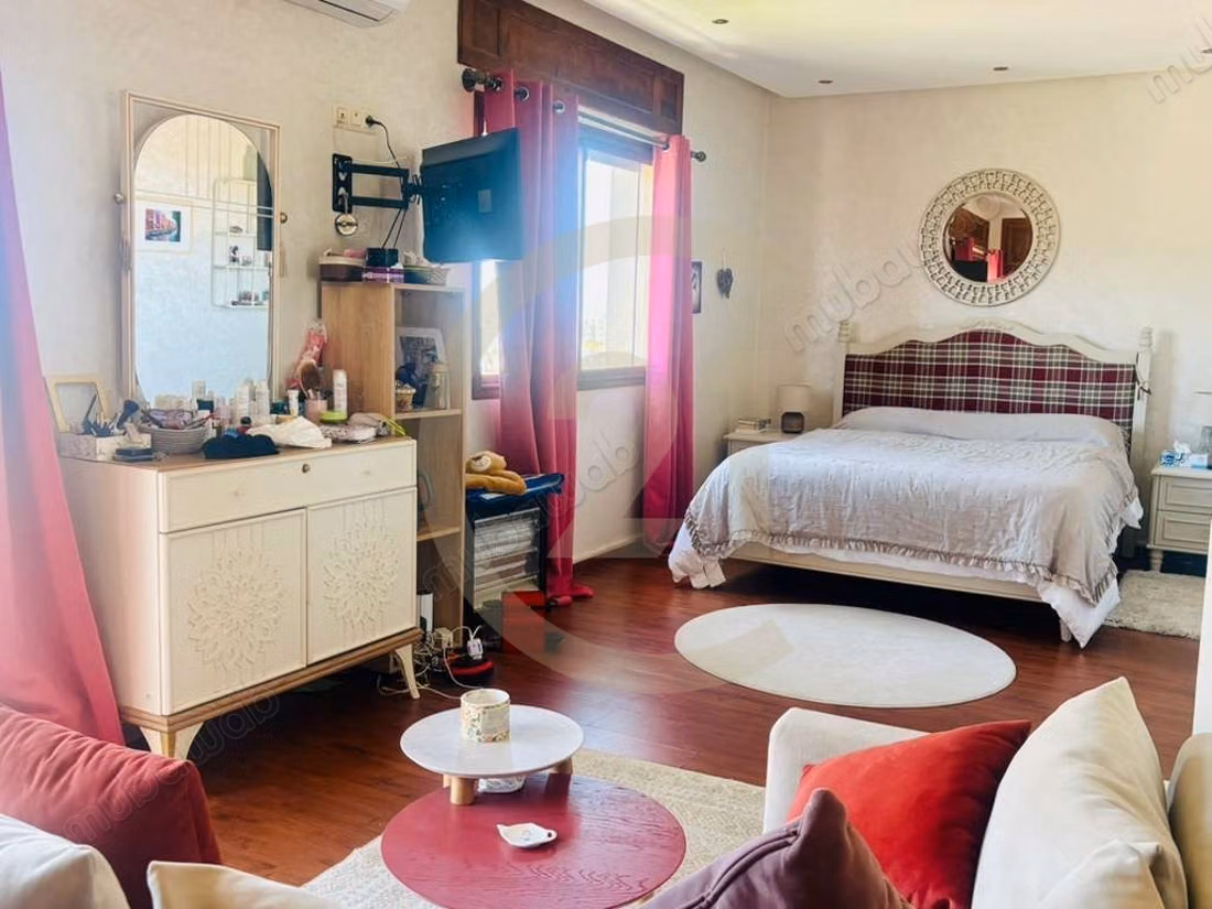 Magnifica Villa in Affitto in una Bella Residenza