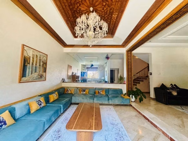 Magnifica Villa in Affitto in una Bella Residenza