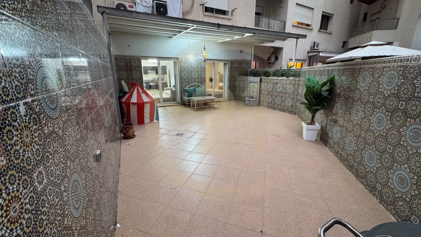 Apartamento amueblado en venta, Tánger