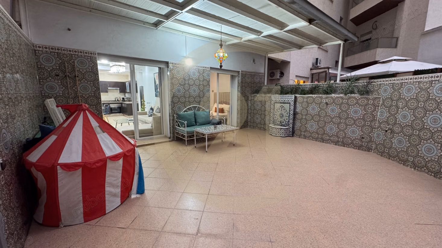 Apartamento amueblado en venta, Tánger