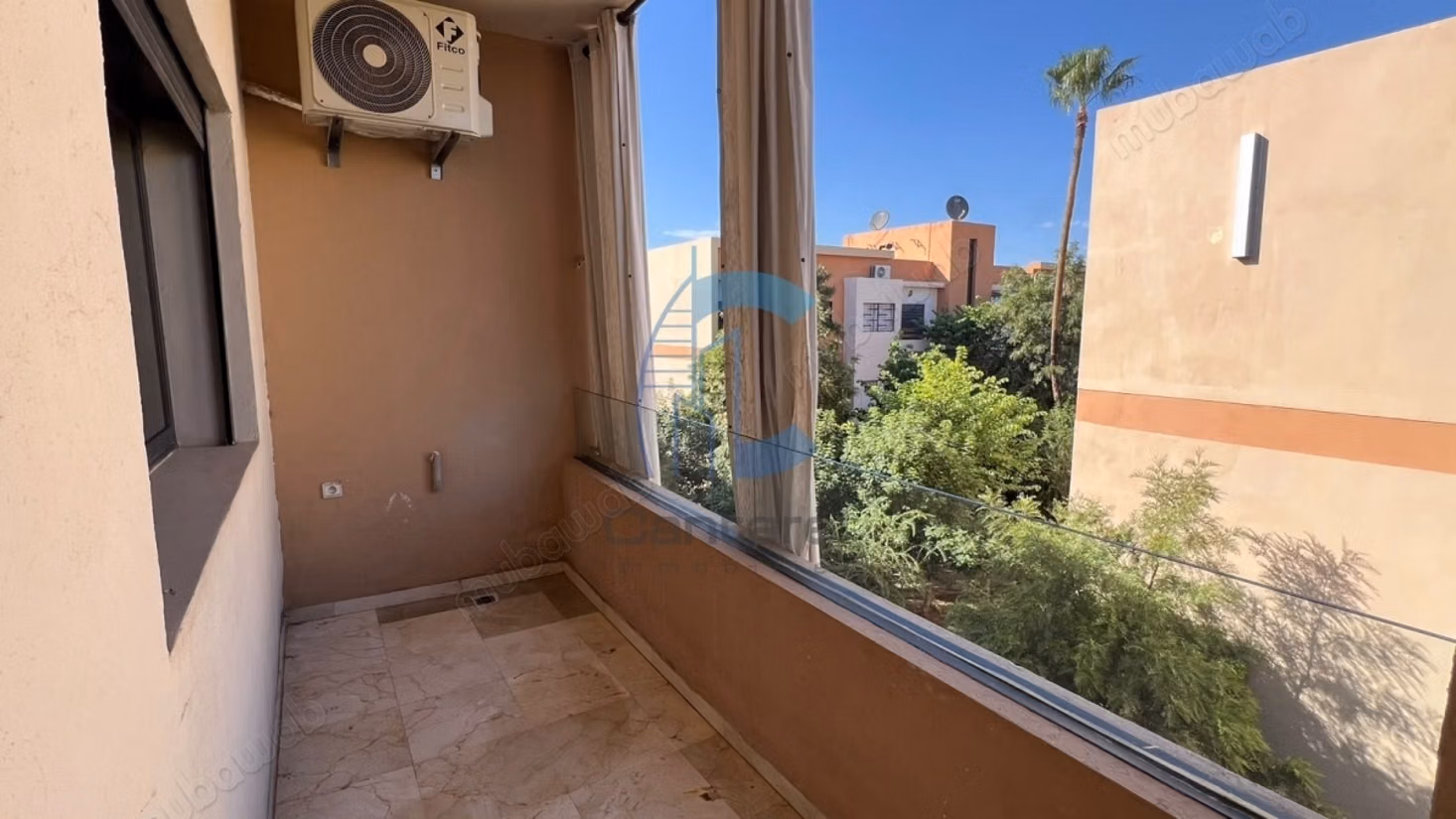 Appartement 2 chambres avec balcon et piscine collective 
targa