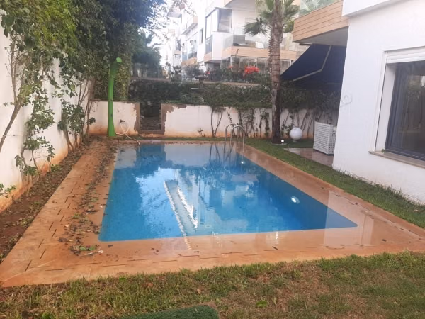 Rent secure residence, apartment with private pool
