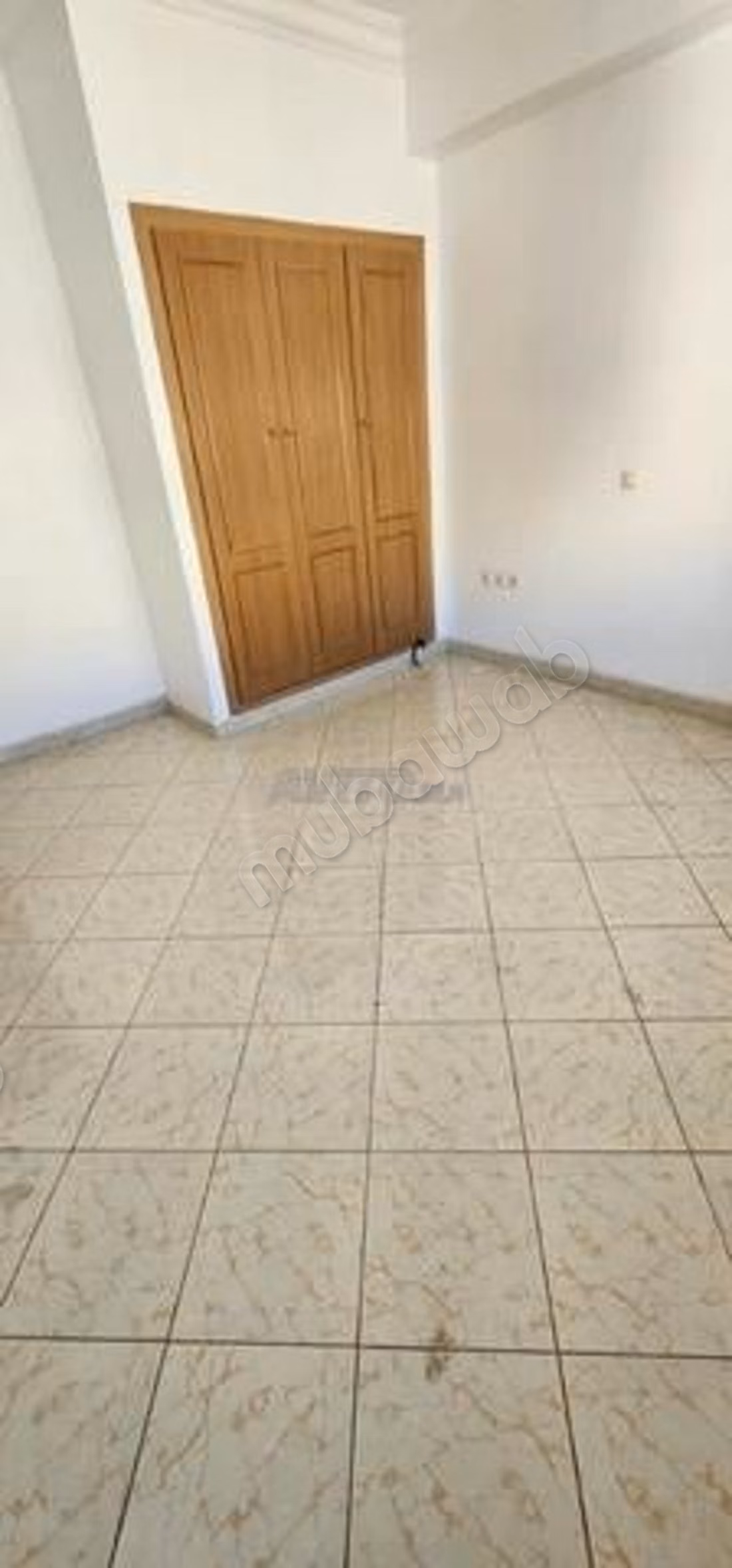 Appartamento vuoto in affitto - 3 camere