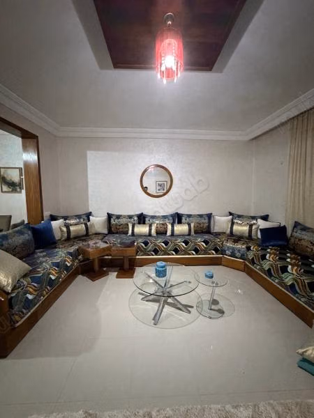Bel appartement à vendre à El Manzeh 3 chambres agréables. Meublé