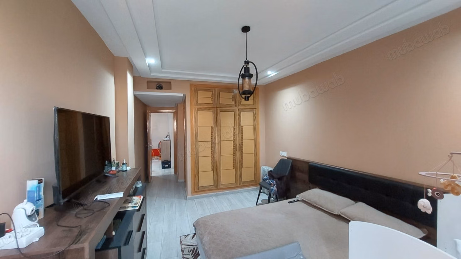 Mooie appartement te koop in Hamria. Totale oppervlakte 160 m². Typische Marokkaanse woonkamer, veilige residentie.