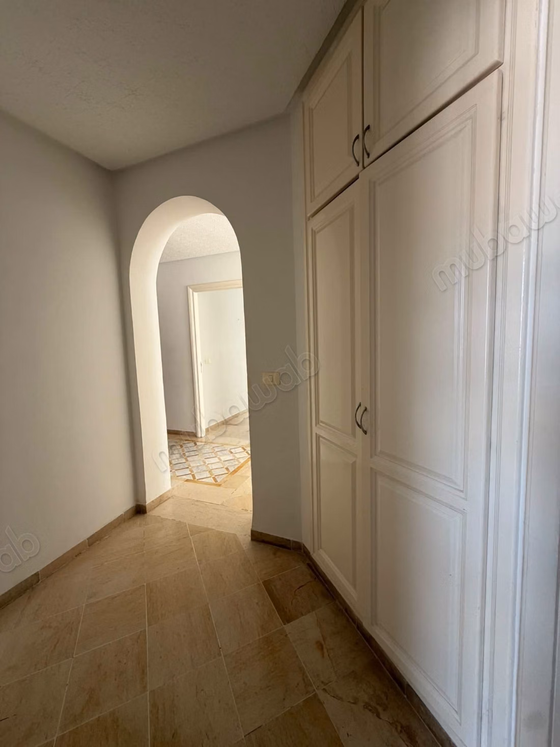 Riadh andalous: appartement s4 à louer