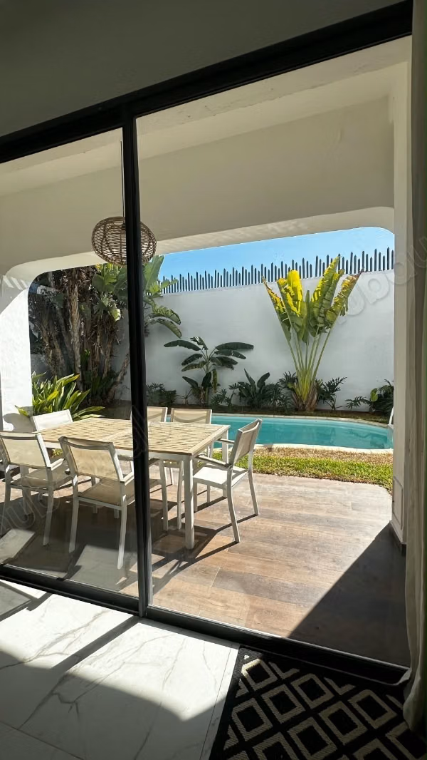 For rent beautiful furnished villa 4 bedrooms Ain Diab