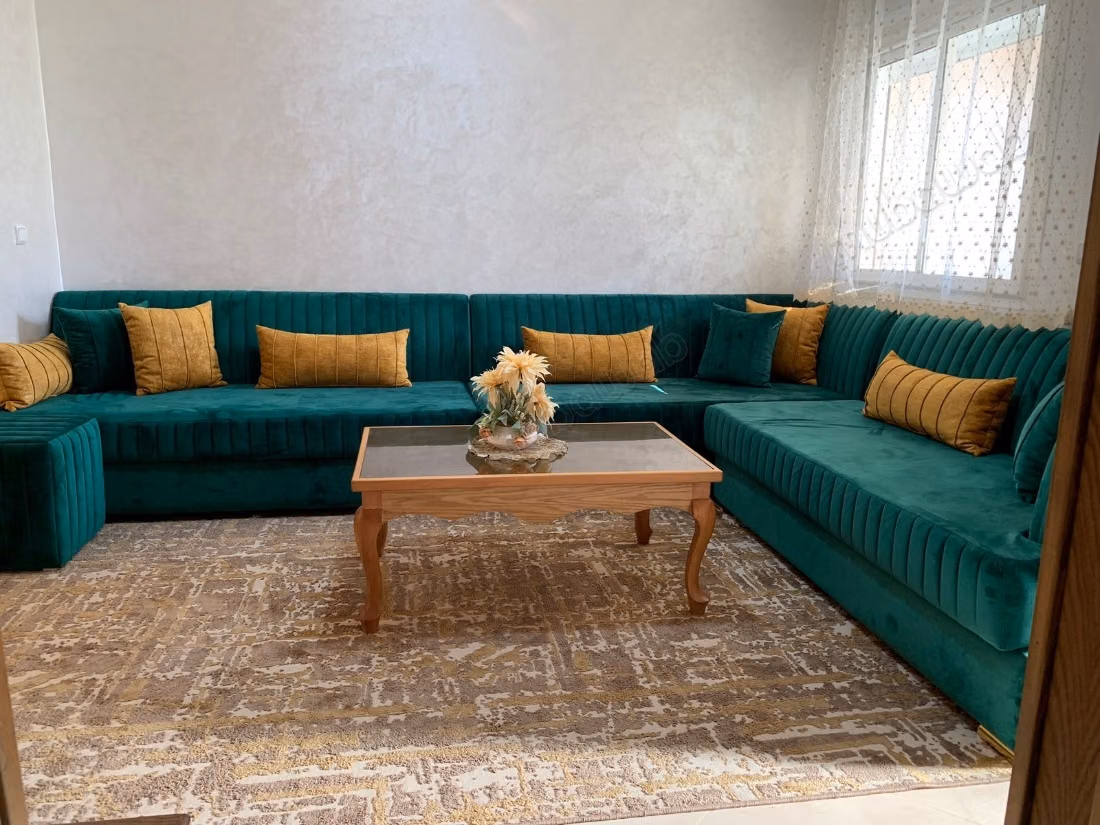 Proprietà in affitto ad Achakar. Superficie totale 100 m². Unità di stoccaggio