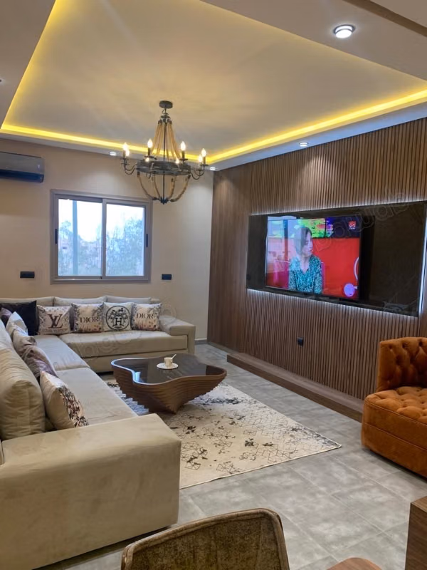 Apartment for rent on Amzmiz Road. Total area 57 m². Furnished