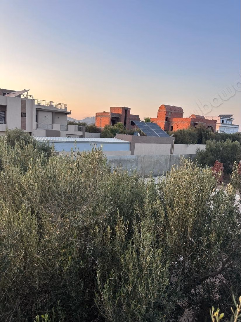 Terrain à vendre à Hammamet Sud. 
Superficie 700 m²
