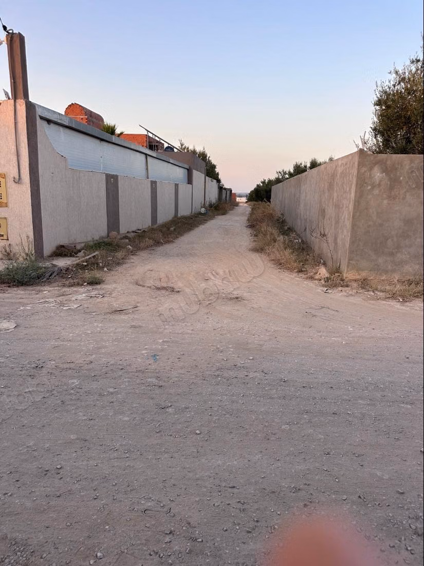 Terrain à vendre à Hammamet Sud. 
Superficie 700 m²