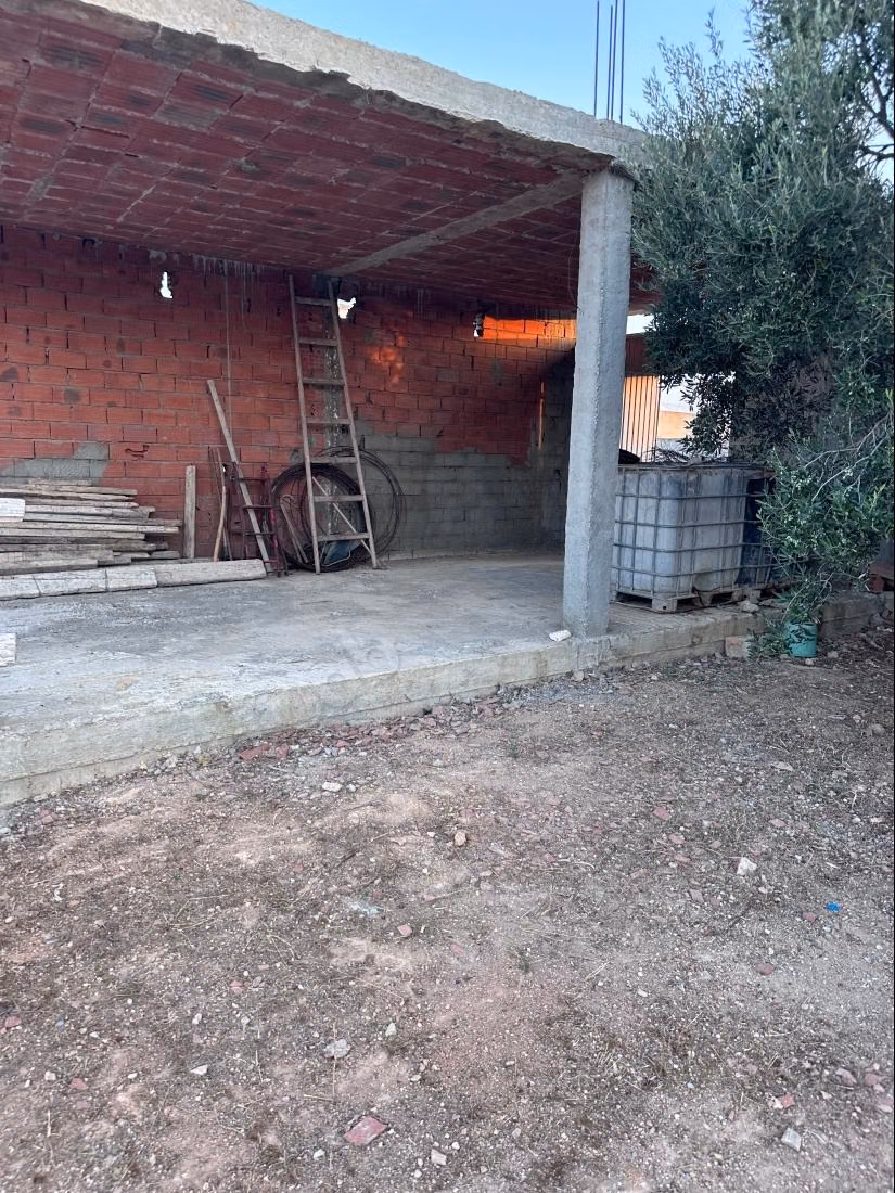 Terrain à vendre à Hammamet Sud. 
Superficie 700 m²