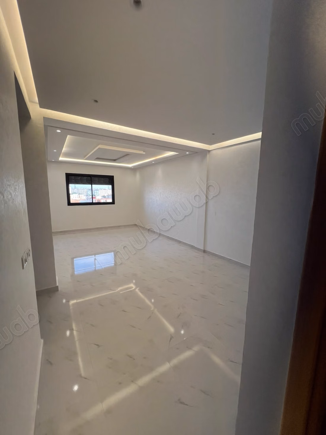 Appartamento in affitto a Riad Oulad Mtaa. 4 camere confortevoli. Con ascensore e terrazza