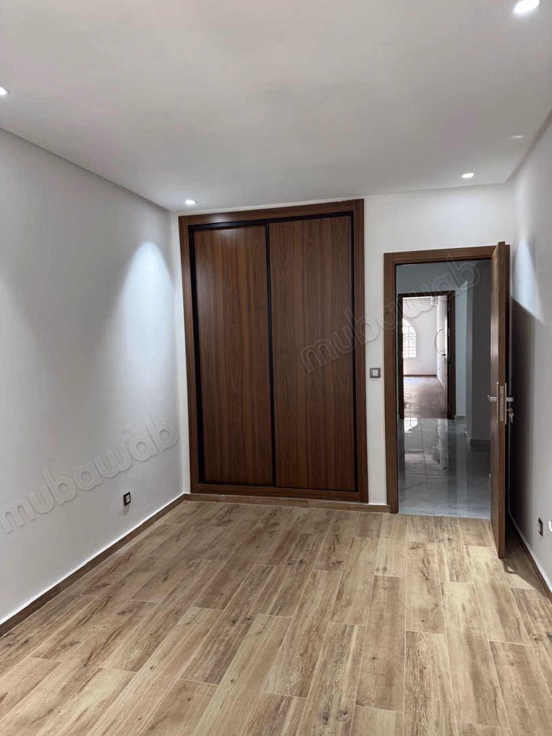 Bellissimo appartamento in affitto ad Agdal. Superficie di 170 m². Terrazza e ascensore