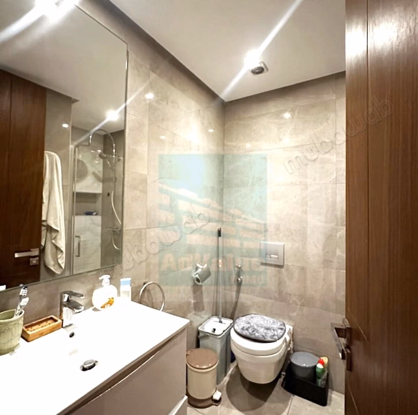 DL. 1042: Magnífico apartamento en el Boulevard Ghandi