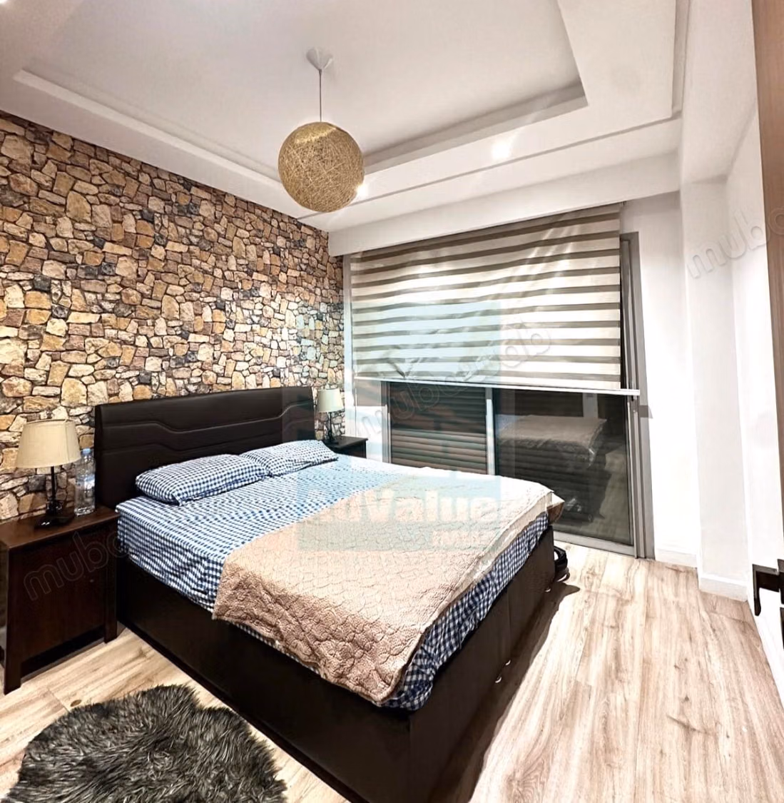 DL. 1042: Magnífico apartamento en el Boulevard Ghandi