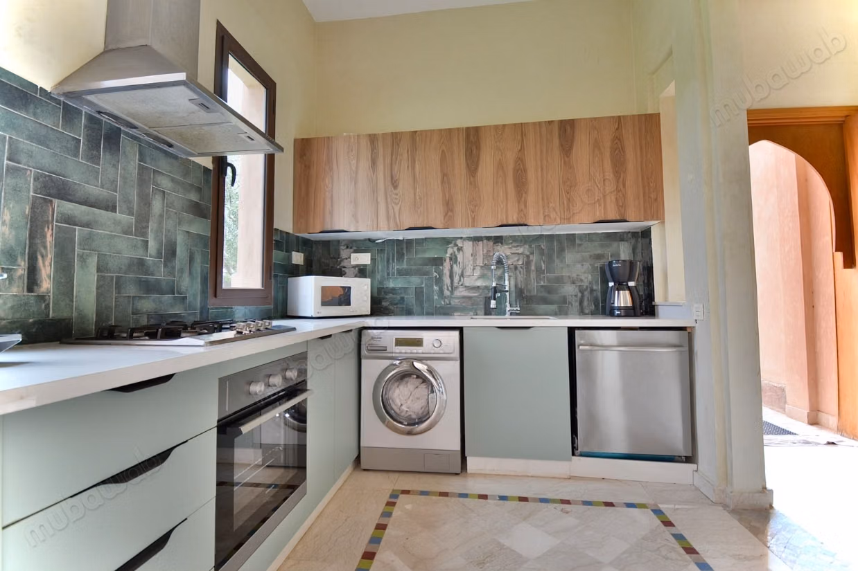 Location villa de luxe à Route de Fez. 
3 chambres. 
Bien meublé