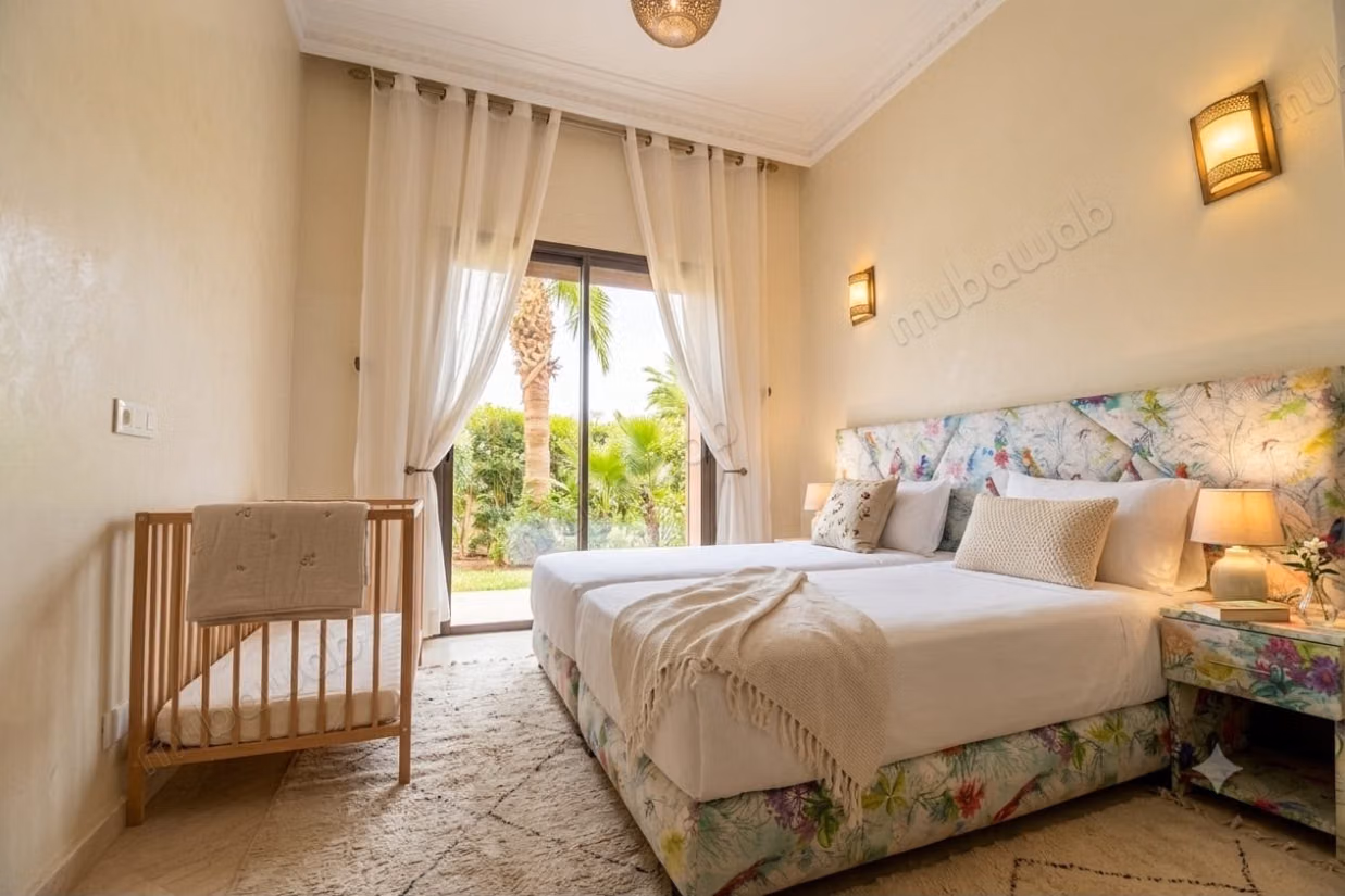 Location villa de luxe à Route de Fez. 
3 chambres. 
Bien meublé
