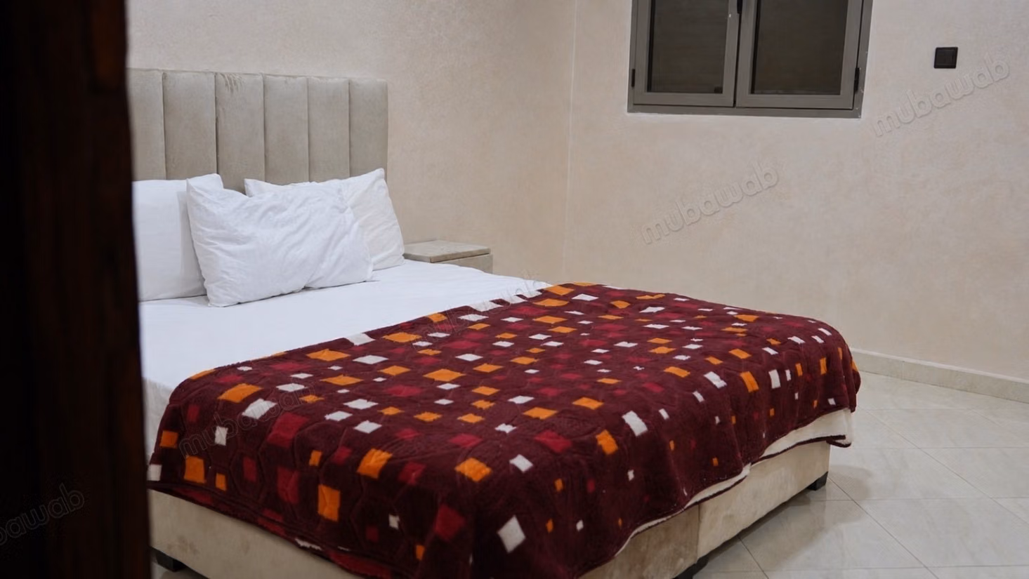 Très bel appartement en location à Laâyoune. 
1 chambre. Salon typique marocain, résidence sécurisée