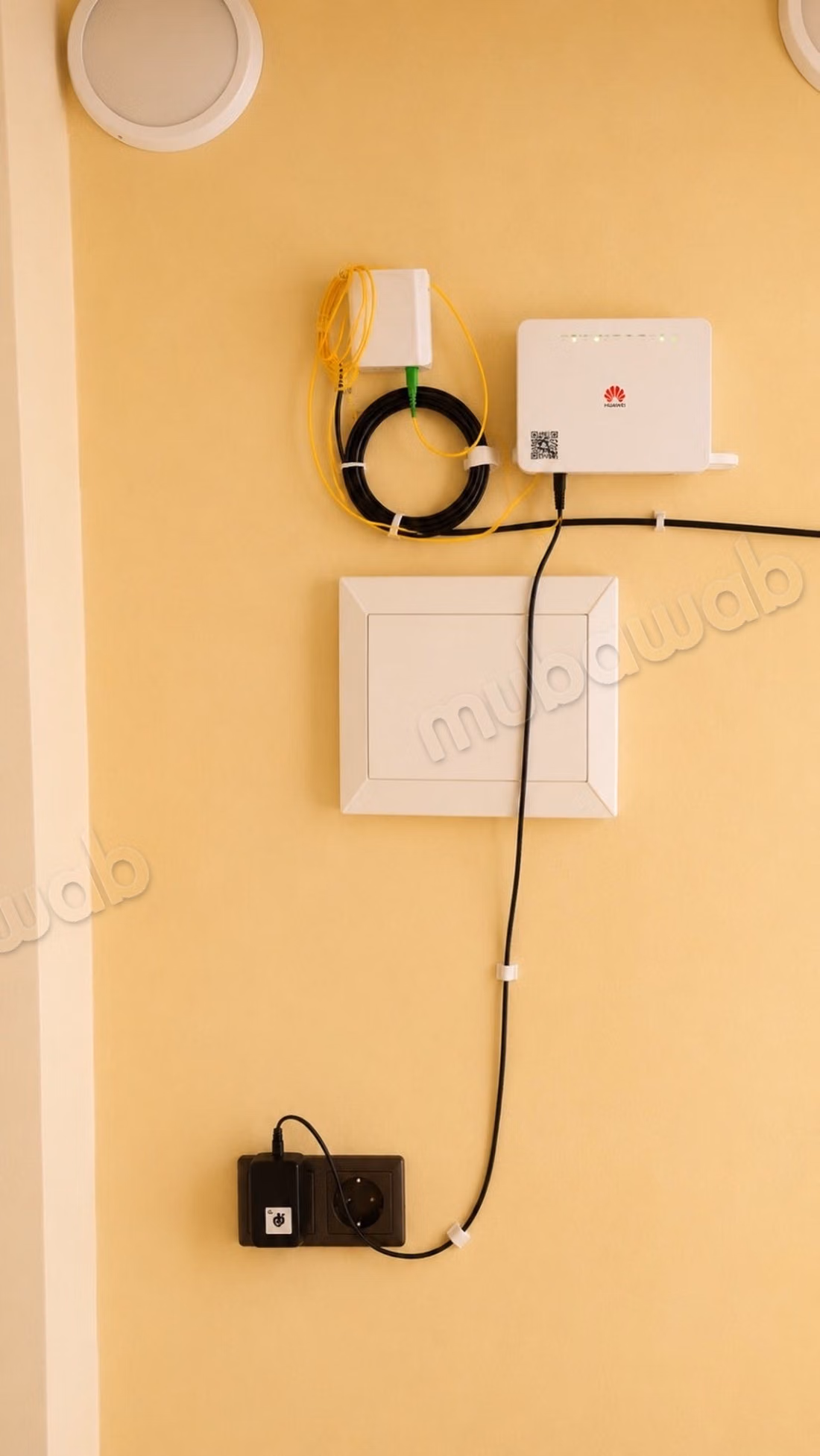 Très bel appartement en location à Laâyoune. 
1 chambre. Salon typique marocain, résidence sécurisée