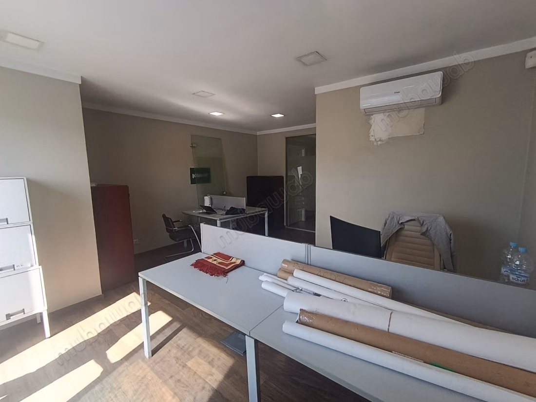 Bureau de 90 m² aménagé, Boulevard Massira Khadra