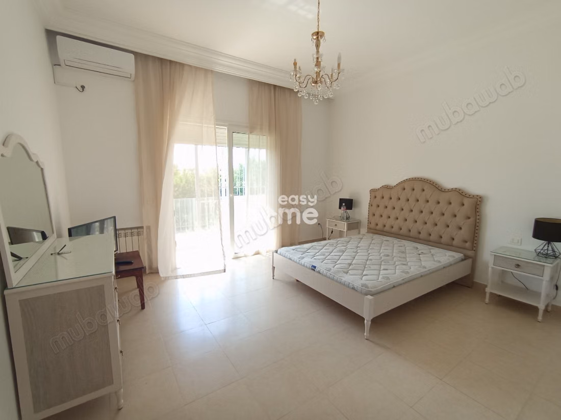 Furnished Villa S4 of approximately 650m²