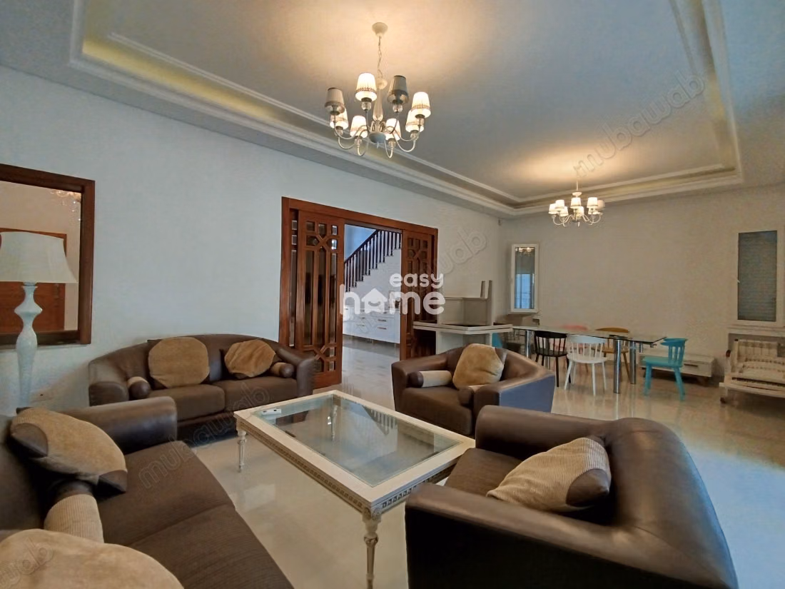 Furnished Villa S4 of approximately 650m²