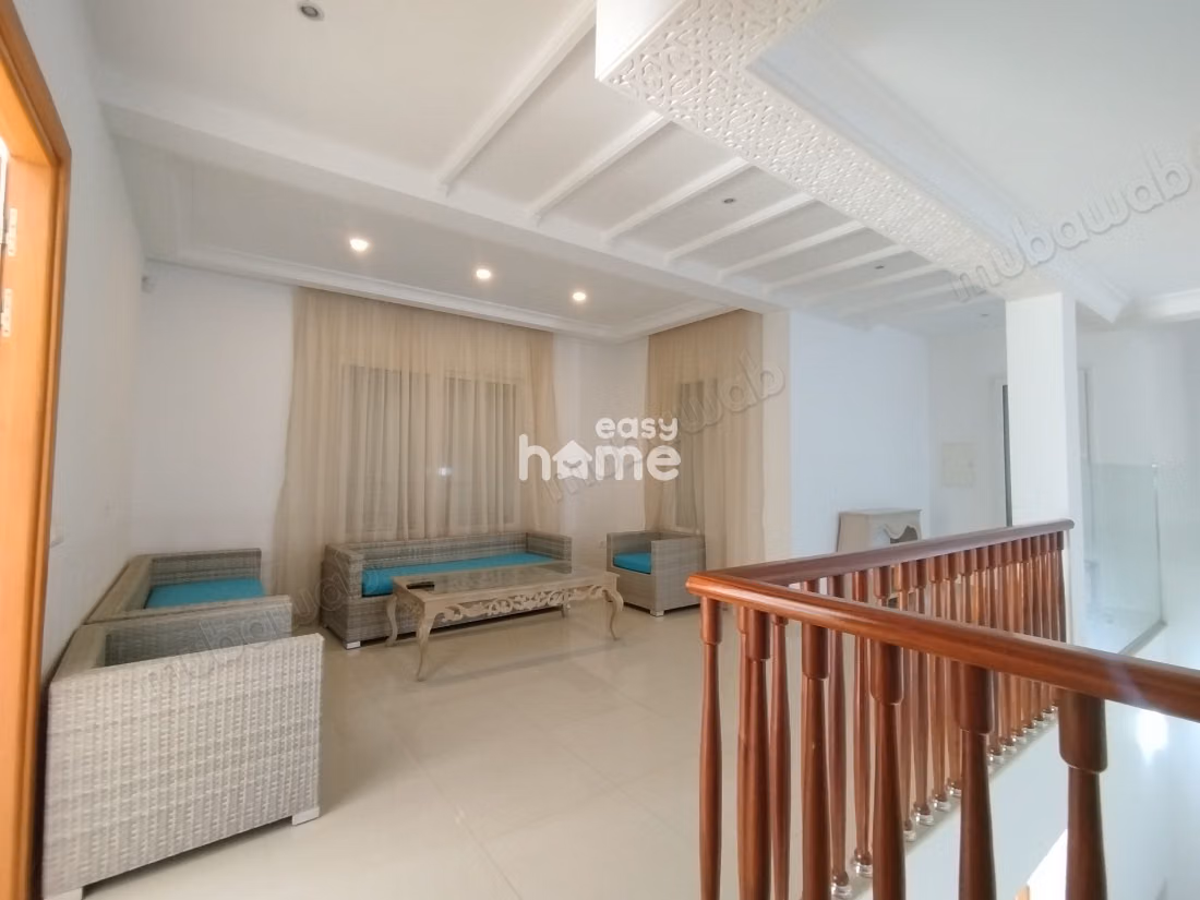 Furnished Villa S4 of approximately 650m²