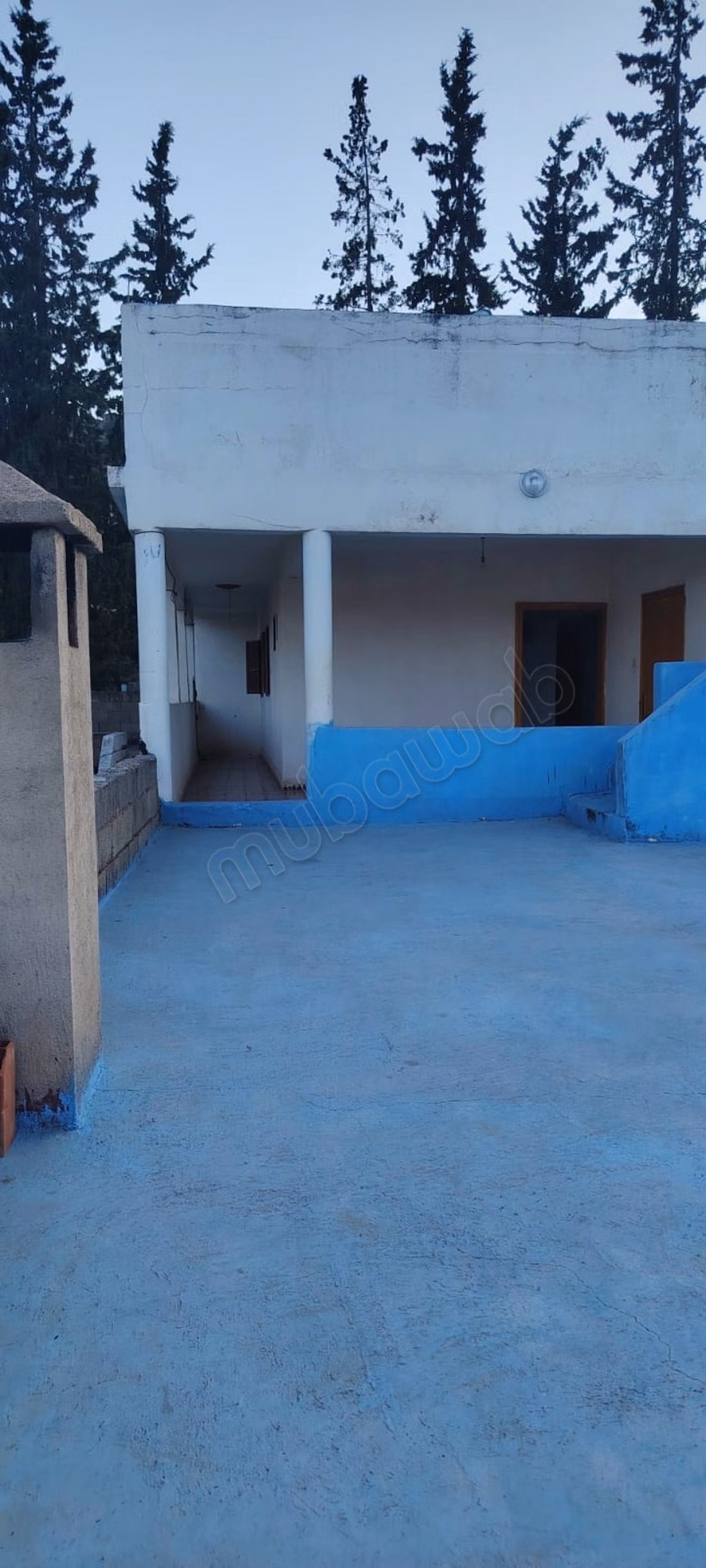 Bel appartement à vendre à Zararda. 5 pièces confortables. Balcon et jardin