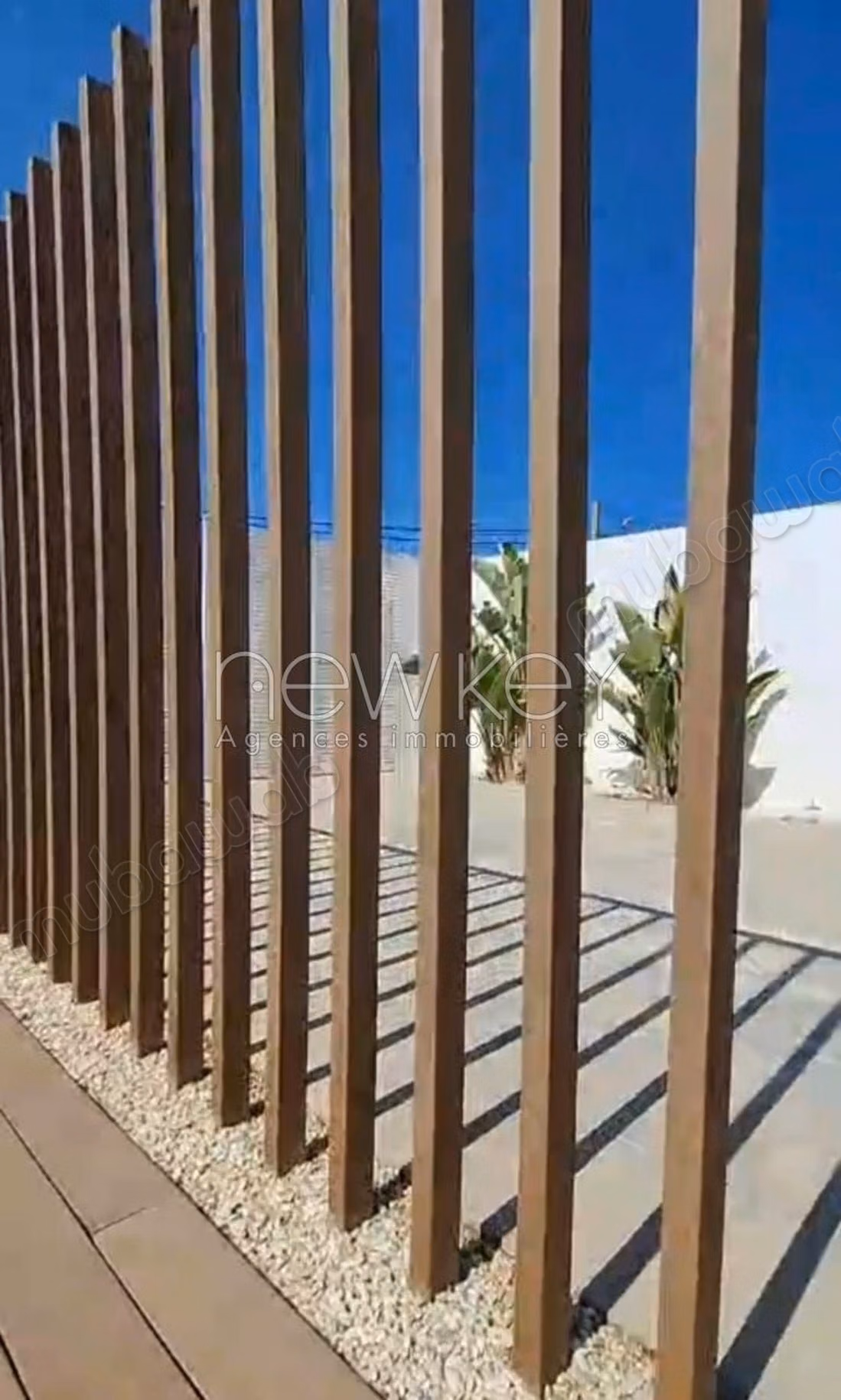 Villa di Lusso in Stile Minimalista S4 in Affitto a La Soukra