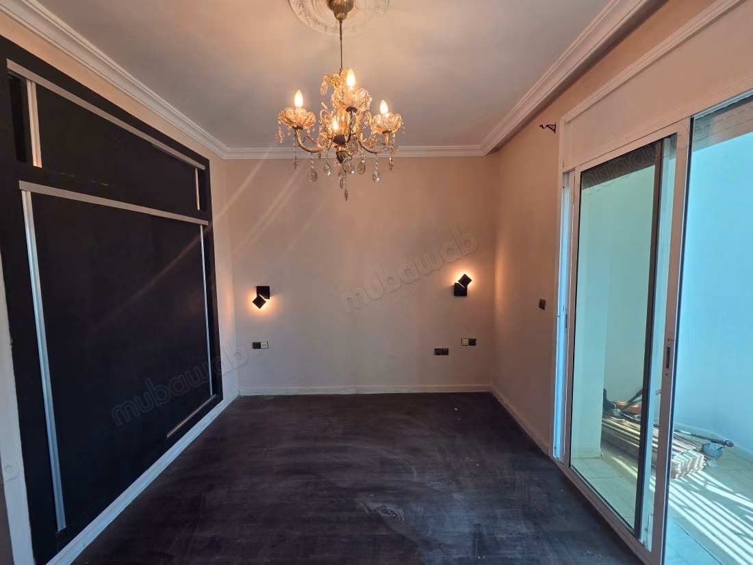 Vendre appartement à Mimosas. 3 chambres agréables