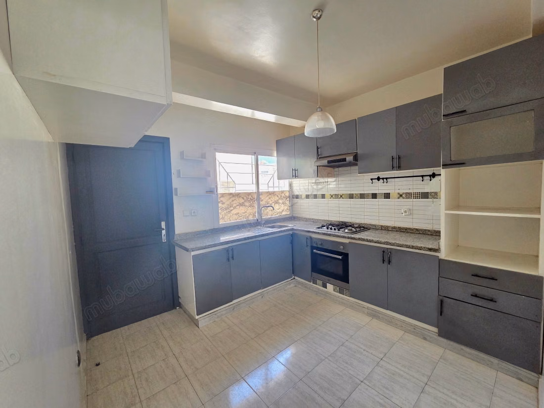 Vendre appartement à Mimosas. 3 chambres agréables