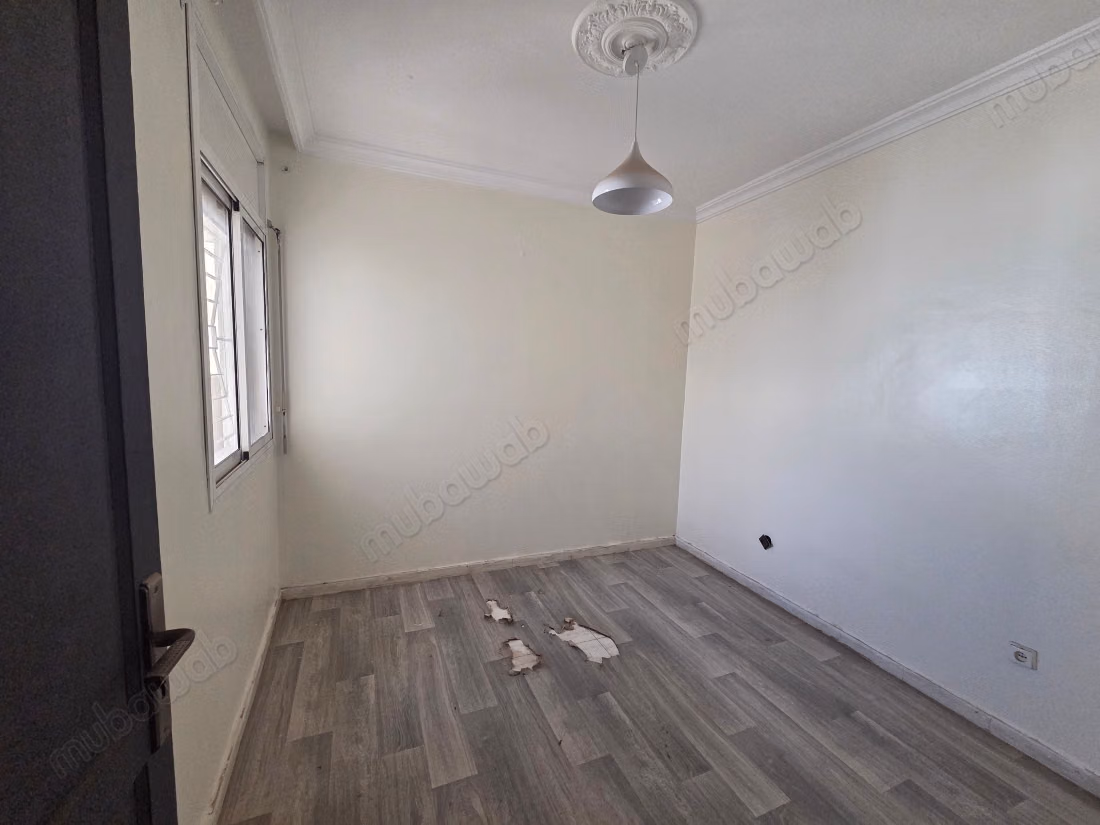 Vendre appartement à Mimosas. 3 chambres agréables