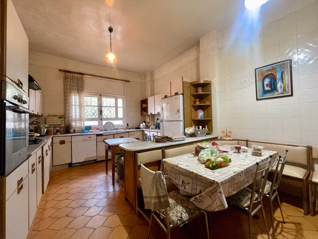 Villa ad alto potenziale, Menzah 6