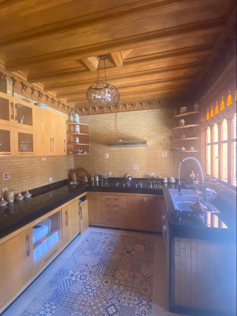 Riad meuble a vendre a safi