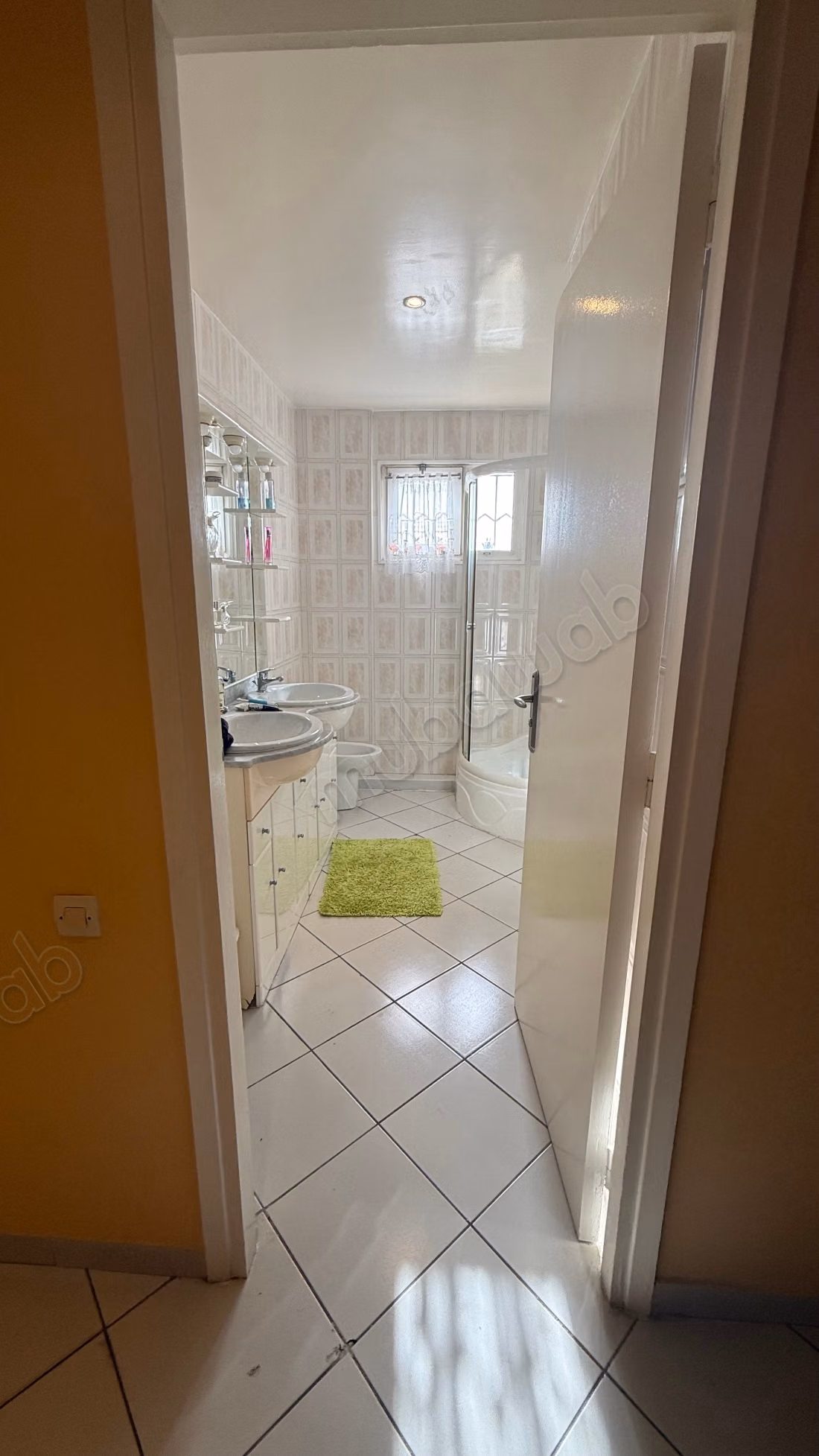 Appartement d’exception: ensoleillé et 4 façades